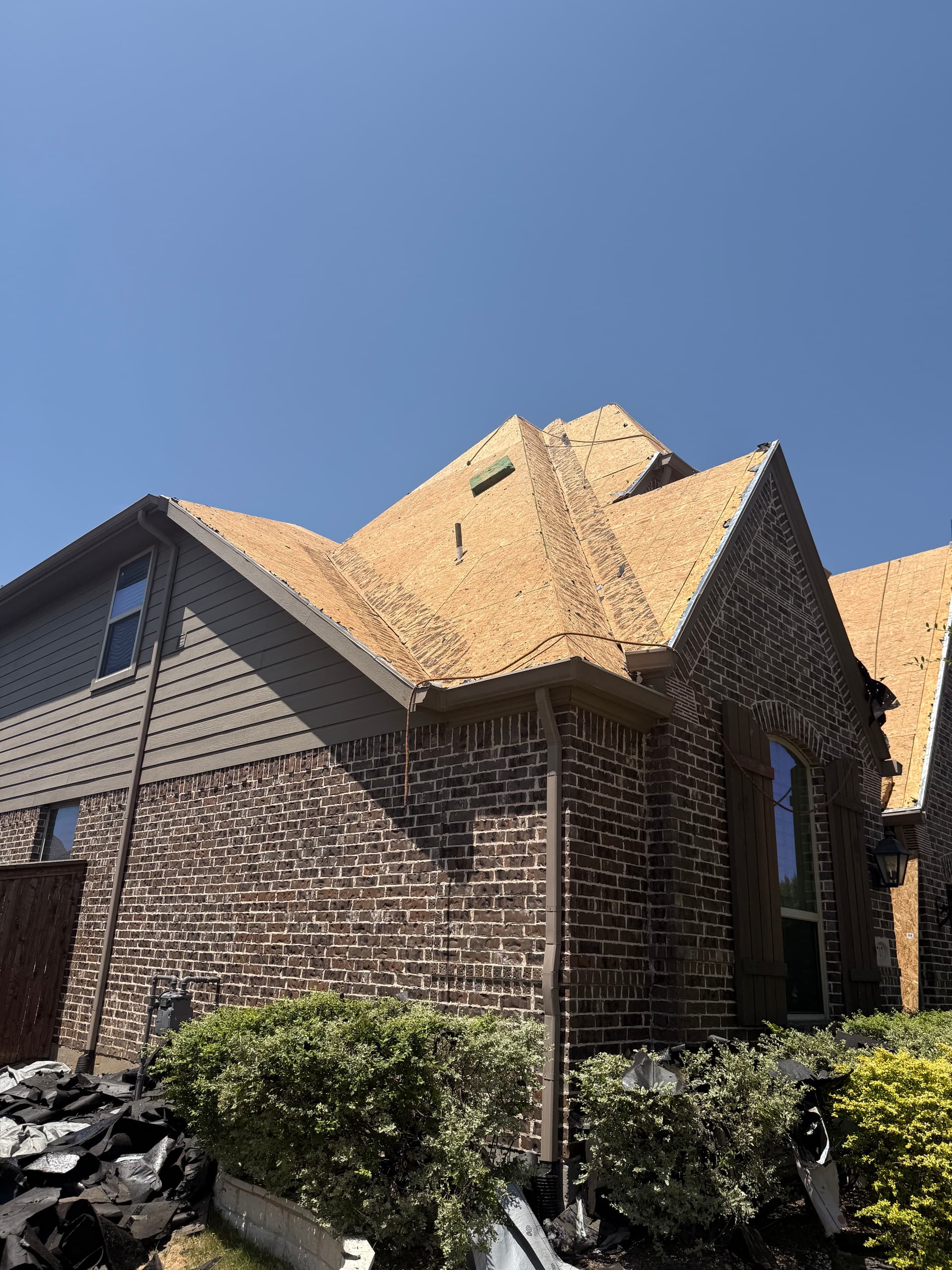 Class 4 Roof Installation With Lightning Protection in Celina image