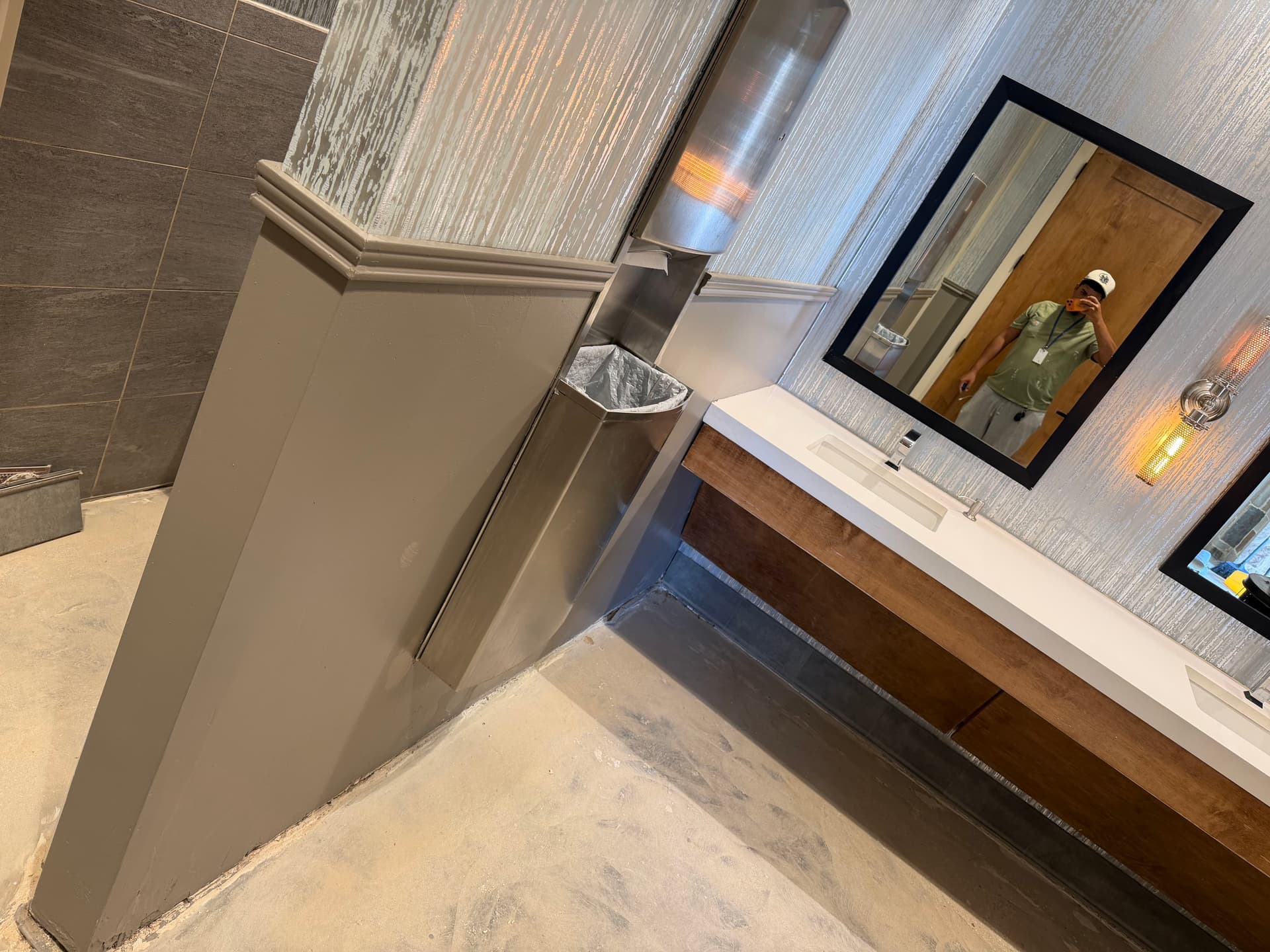 Gallery photos for HOA Poolside Bathroom Painting and Wallpaper in Wylie: Image #3