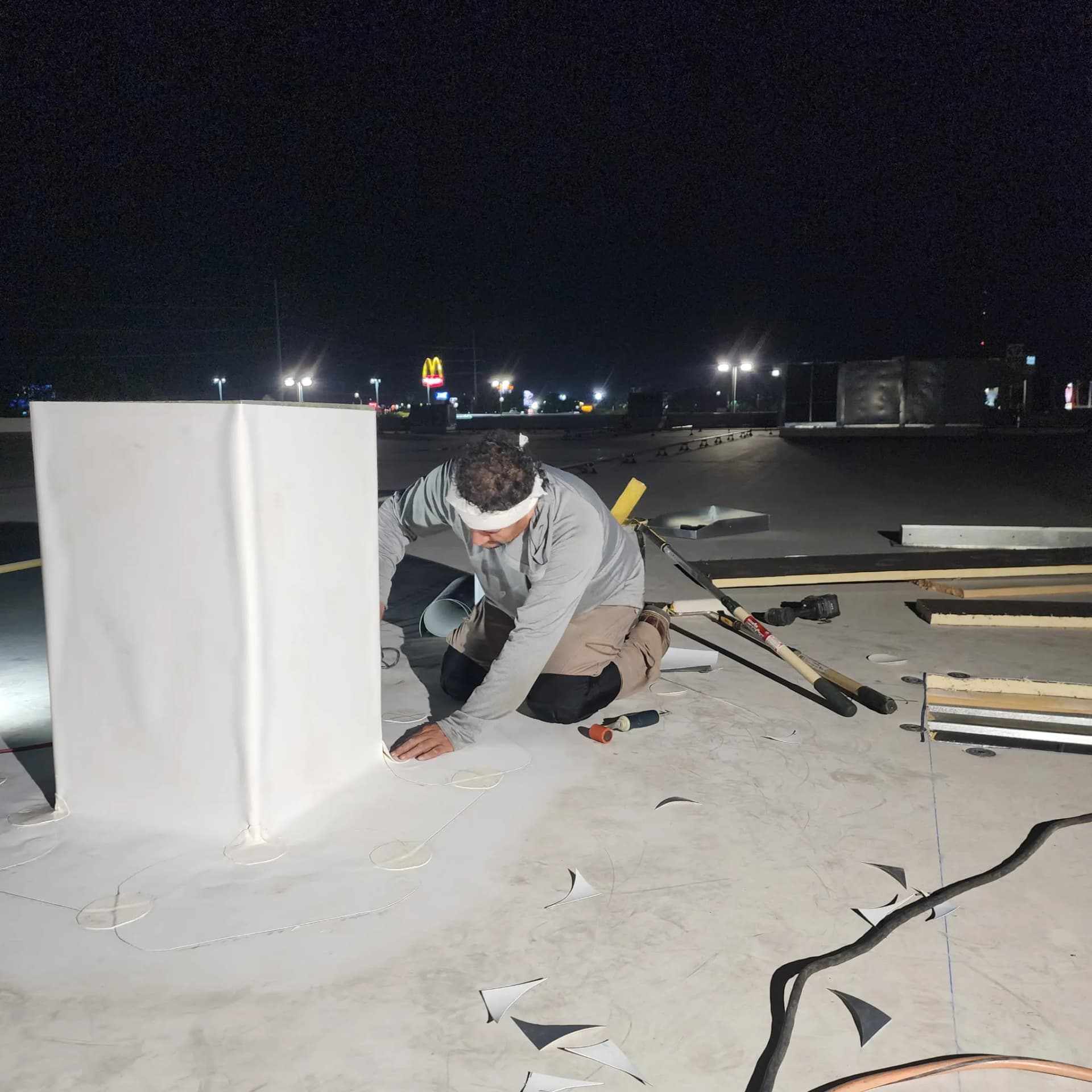 Gallery photos for Overnight Curb Builds and TPO Flashing for Kroger Stores: Image #1