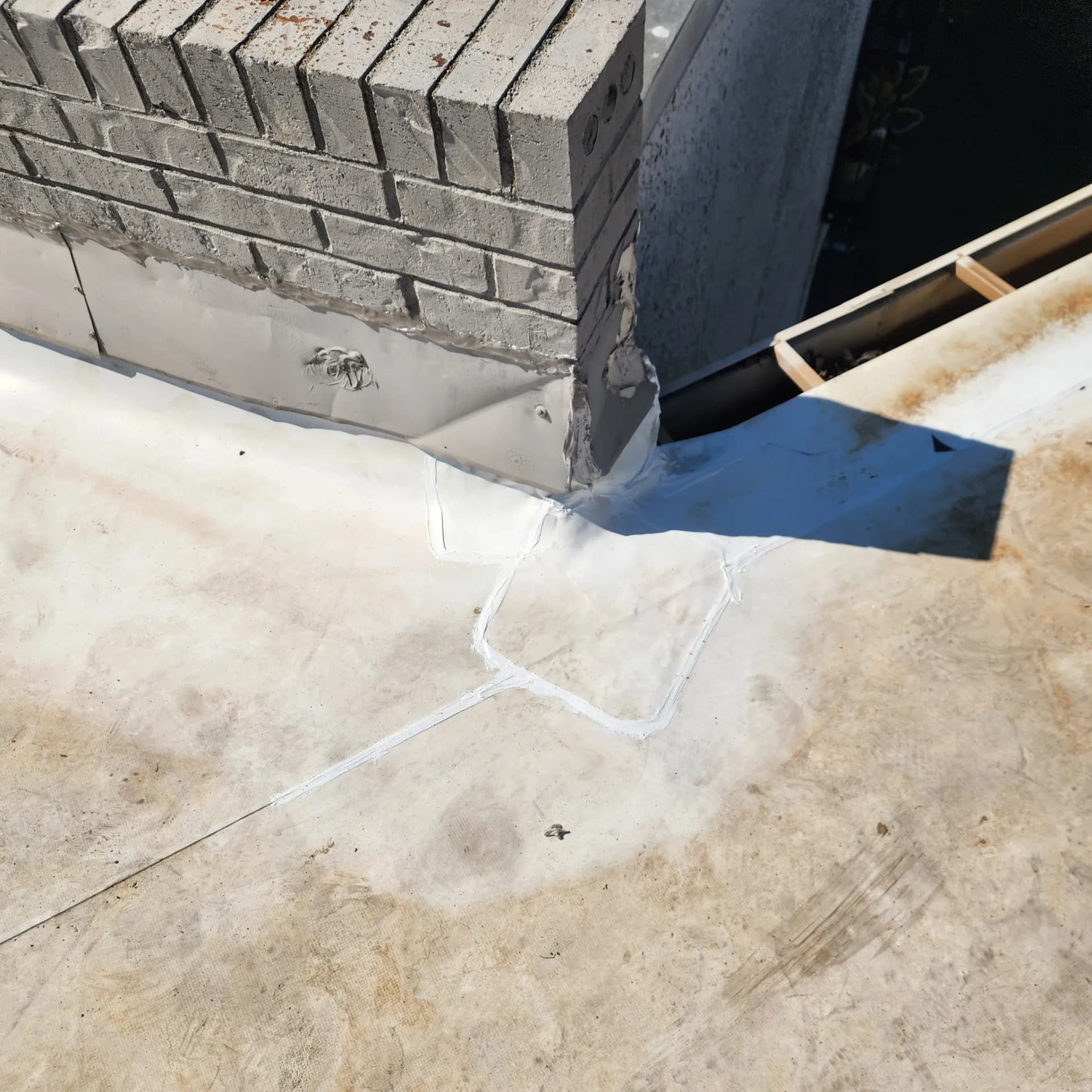 Gallery photos for TPO Roof Leak Tracked Down and Fixed in Dallas: Image #3